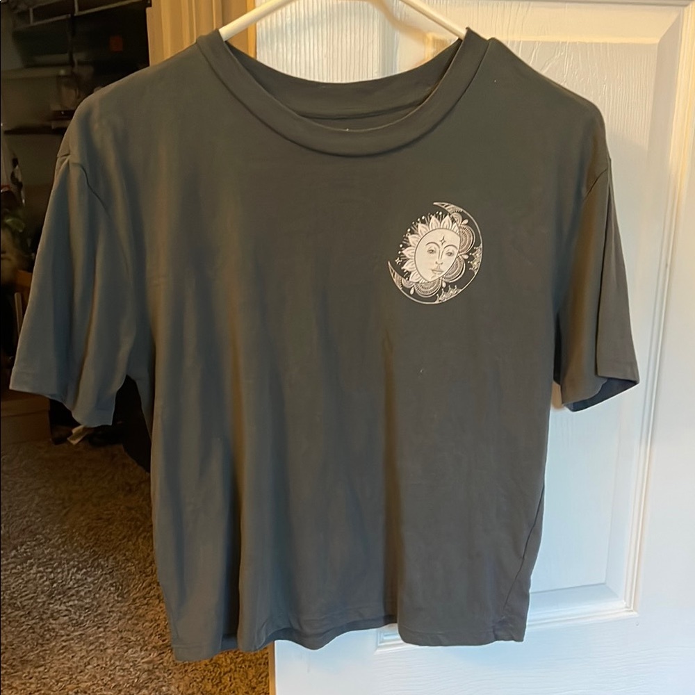Rebellious One Gray Short Sleeve Tee with Sun Graphic